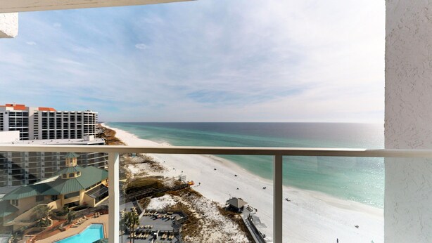 A high-rise hotel with a view of a beach and ocean. - Beachside II 4333 (Miramar Beach)