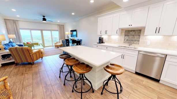 Unclassified image, 1 of 1, button - Beach Manor 1004 (Miramar Beach)