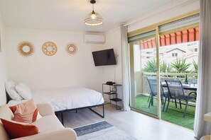 Strykejern/-brett, wi-fi og sengetøy