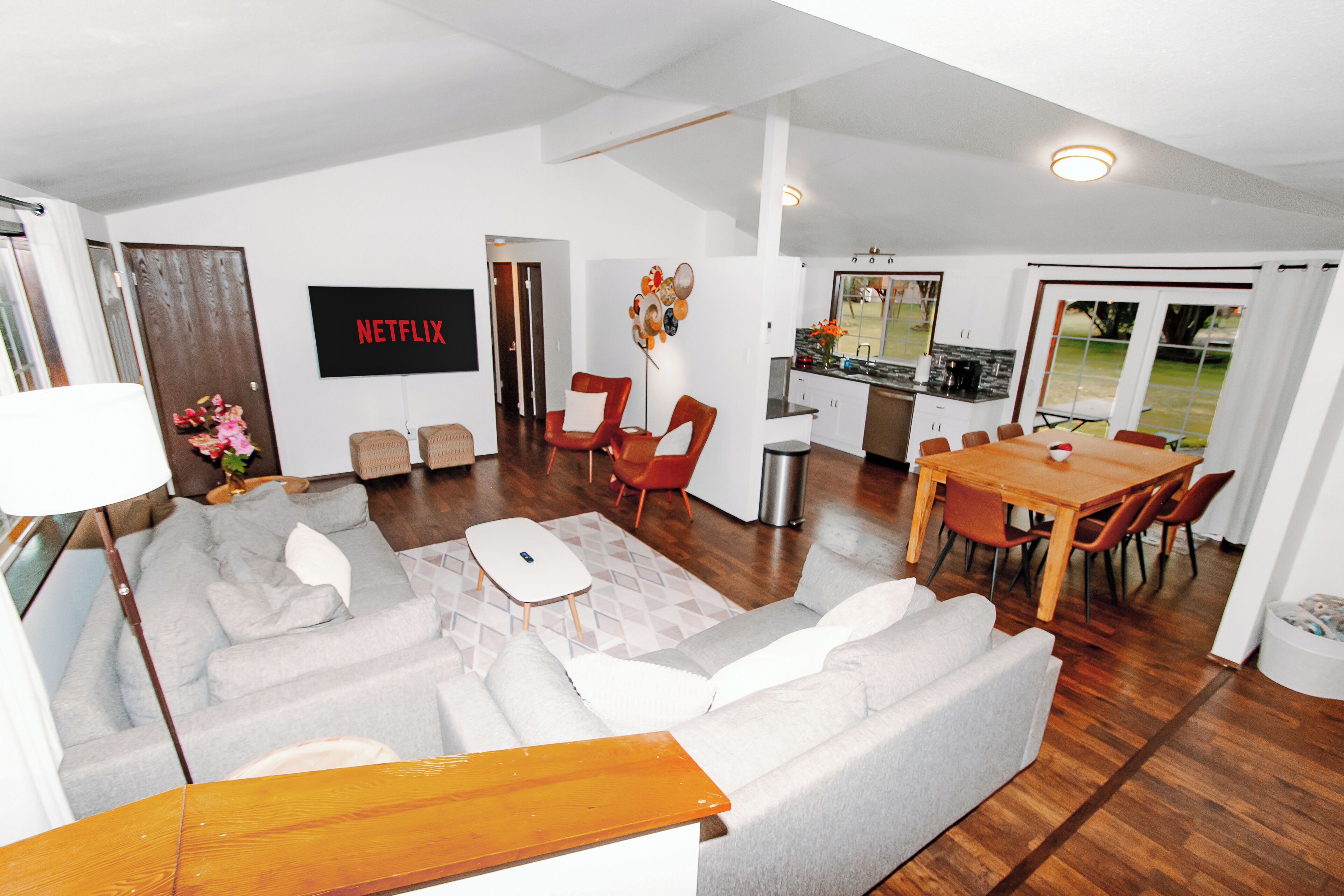 Smart TV, videojuegos y monitor de computadora 