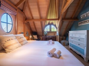 6 室のベッドルーム、インターネット