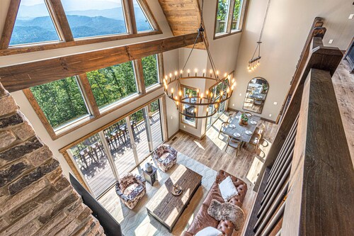 Wow Wow Wow a must stay cabin!