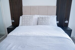 Apartamento | 2 quartos, ferros/tábuas de passar roupa, Wi-Fi de cortesia