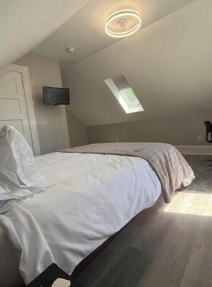 1 quarto, ferros/tábuas de passar roupa, Wi-Fi, roupa de cama