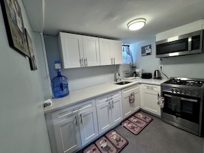 Apartment, 2 Bedrooms, Smoking, Patio | Interior