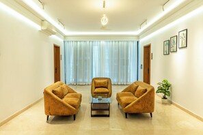 Living area - Palm Tree Business Hotel (Dhaka)
