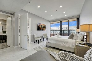 3 bedrooms, iron/ironing board, travel cot, free WiFi