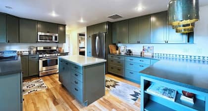 Tranquil Forest Hills House