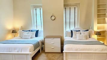1 chambre, fer et planche Ă  repasser, Wi-Fi gratuit, draps fournis