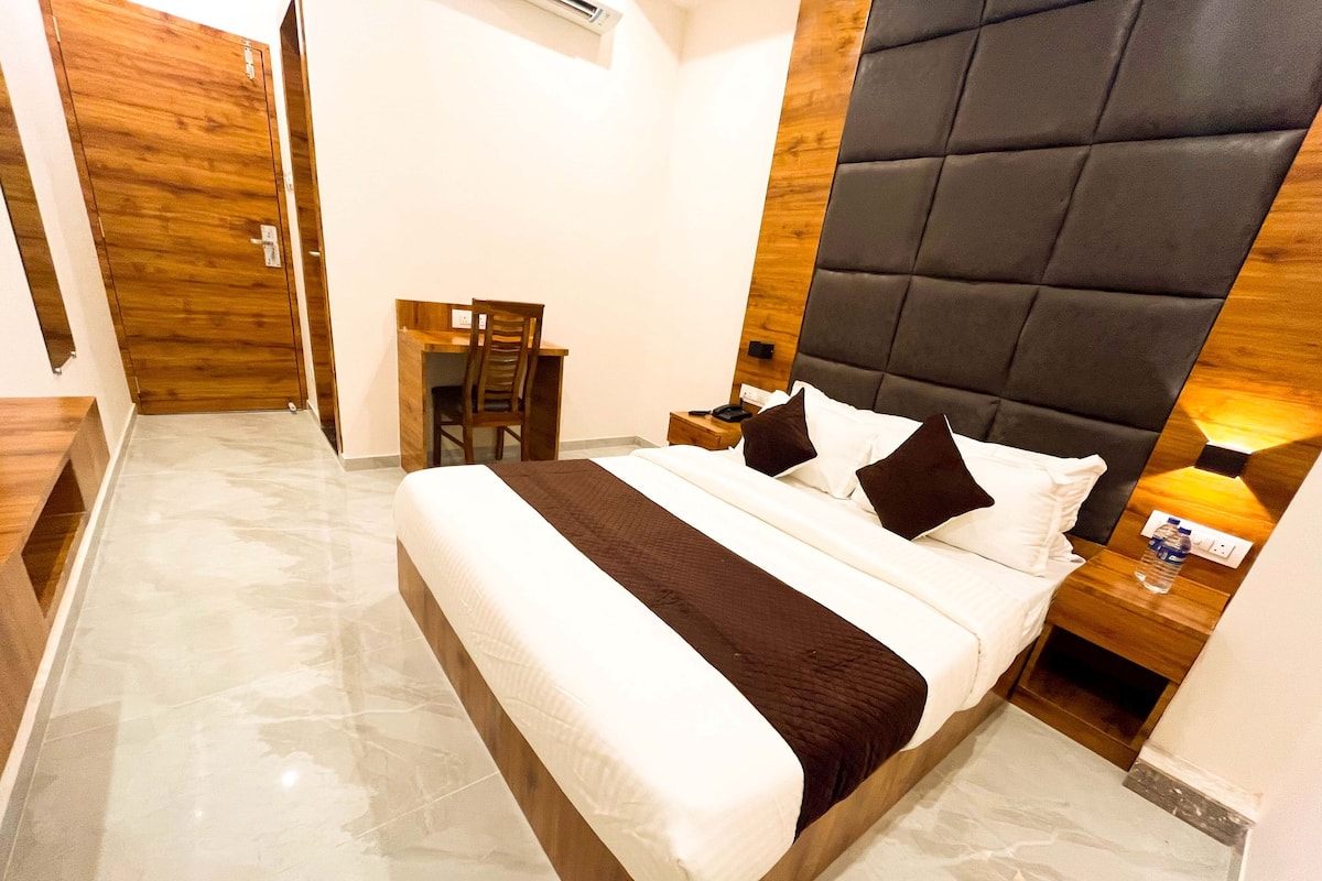 Deluxe Room | Free WiFi