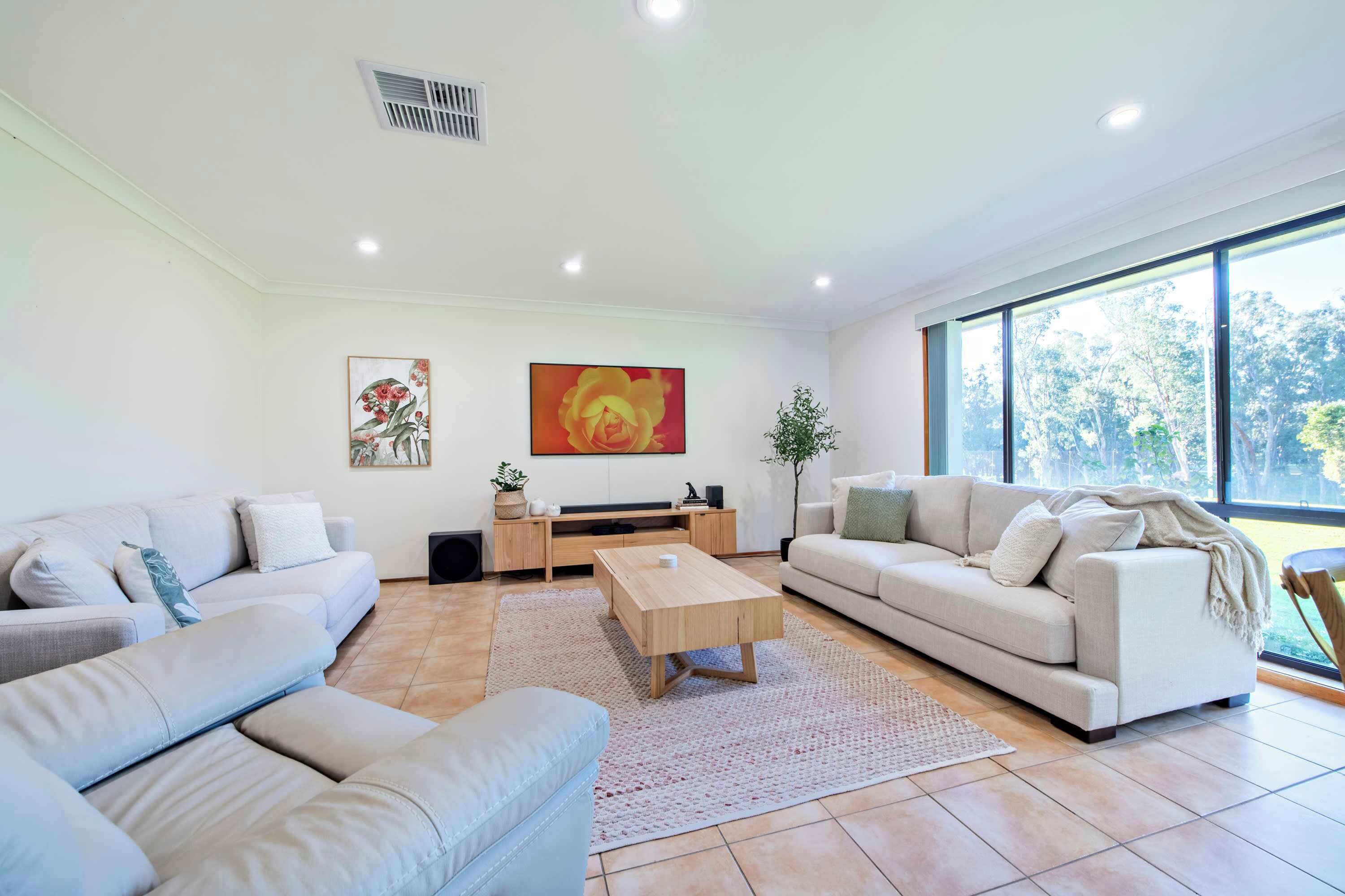 TV, fireplace, video games, offices