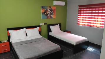 1 Schlafzimmer, Schreibtisch, WLAN