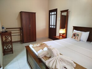 Dubbelrum - balkong - utsikt mot trÀdgÄrden | Gratis wi-fi