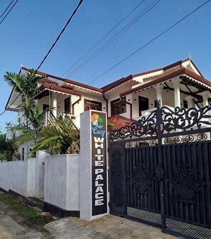 Fachada del alojamiento