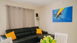 Apartment, 1 Bedroom, Patio, Garden View | Dining - Wonderful 1-bedroom Apartment 3 km From Eagle Beach (Noord)