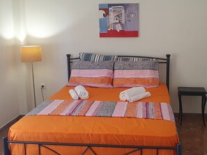 2 Schlafzimmer, Bügeleisen/Bügelbrett, WLAN, Bettwäsche