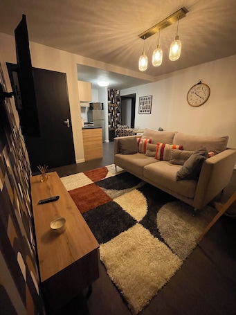 Living area. Apartment t2 floor at the edge of the lot
