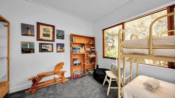 3 habitaciones, tabla de planchar con plancha y wifi