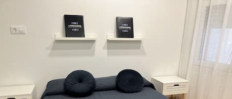 1 chambre, fer et planche à repasser, Wi-Fi, draps fournis