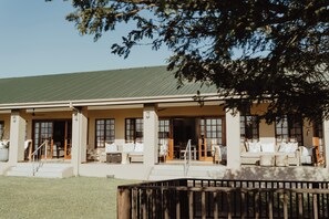 Exterior - Duiker Game Lodge (Hluhluwe)