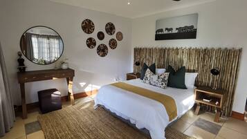 Classic Chalet, Patio, Garden View | Free WiFi