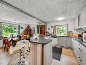 Fridge, microwave, dishwasher, cookware/dishes/utensils - "Alivia" - 200m from the sea by Interhome (Esbjerg V)