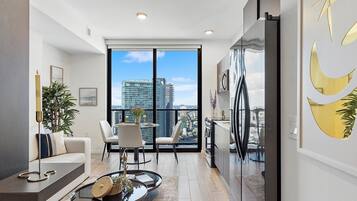 Télévision, espaces bureaux