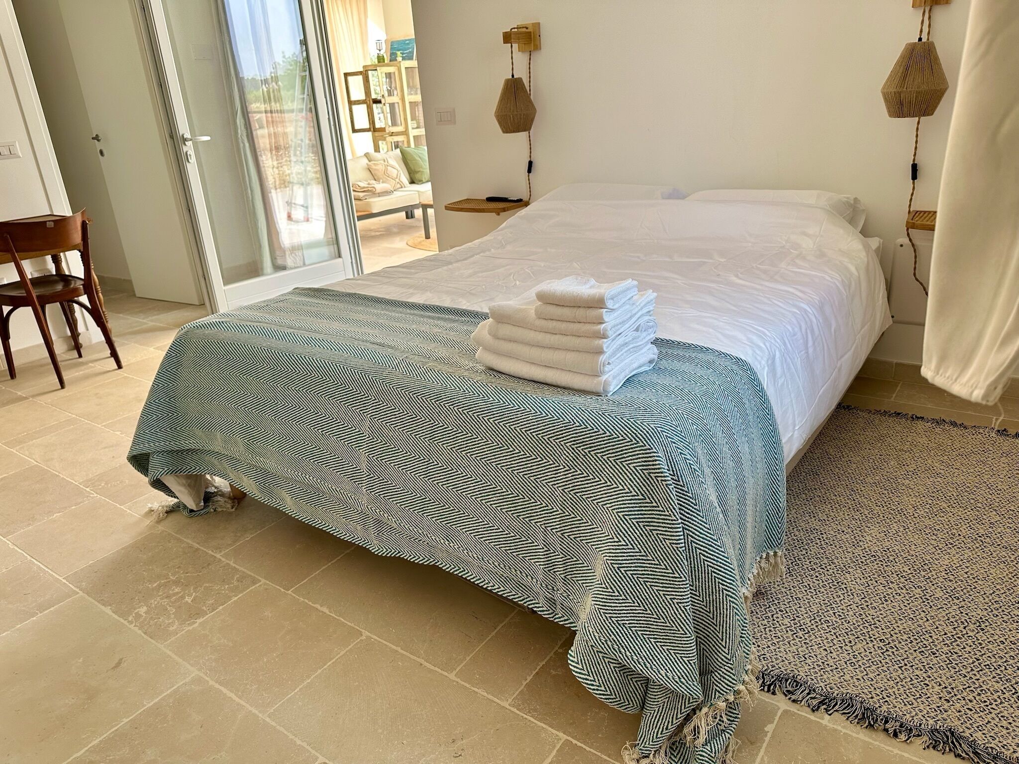 3 bedrooms, desk, iron/ironing board, travel cot