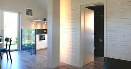 Modern detached vacation home for two on the edge of the village in the Bavarian Rhön.