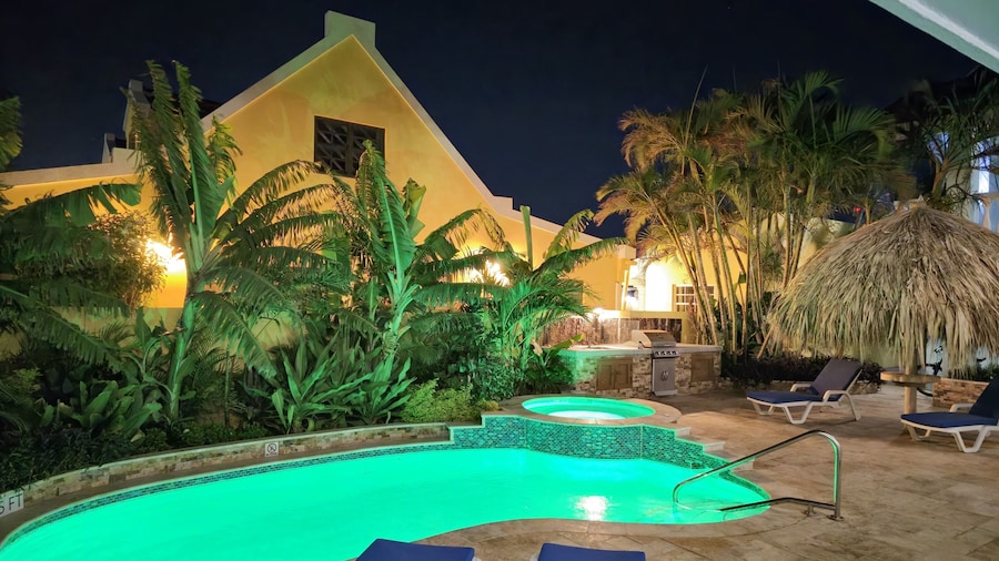 Impressive 1-bedroom Apartment 3 km From Eagle Beach