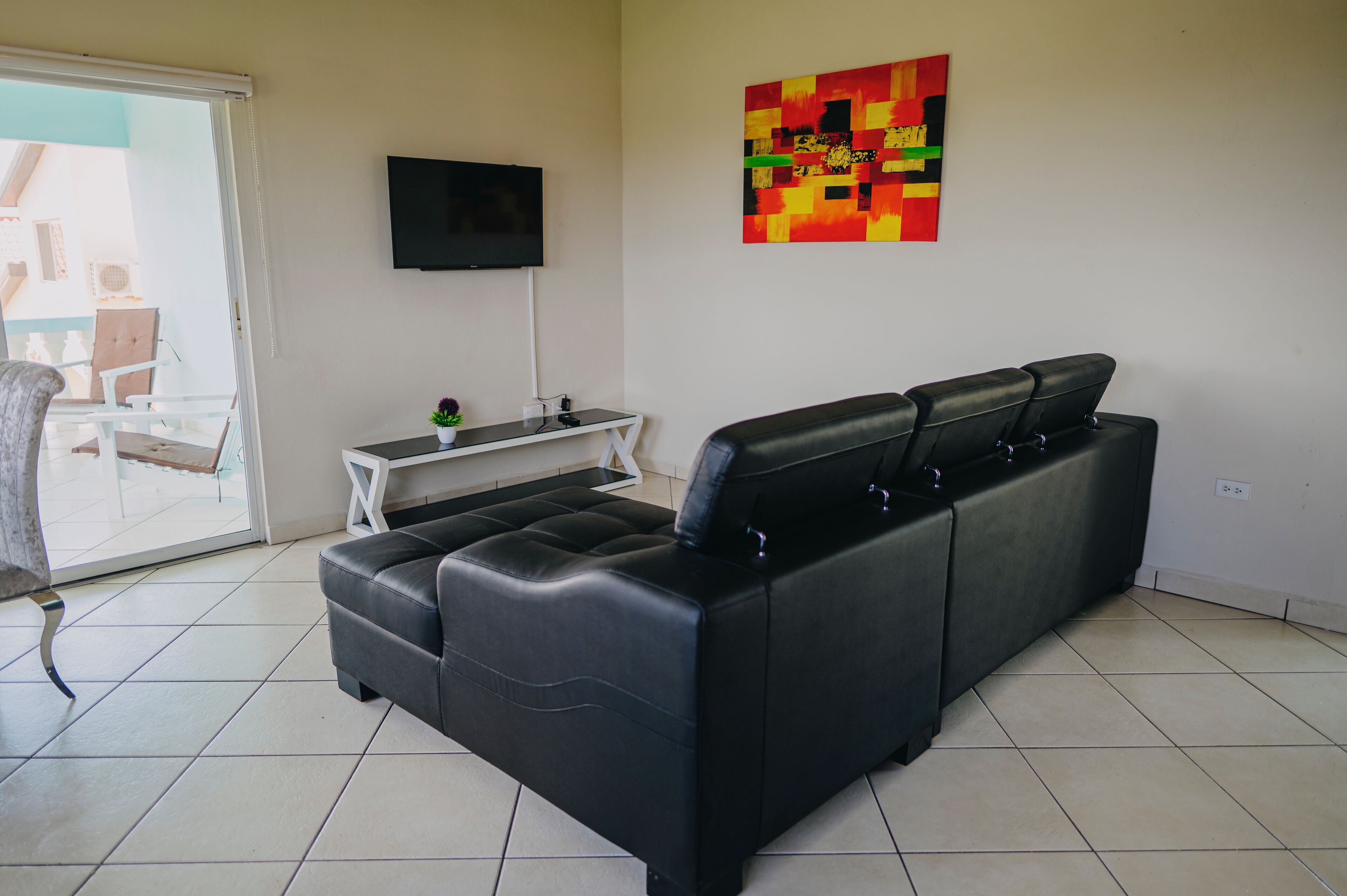 Apartment, 1 Bedroom, Patio, Garden View | Living room