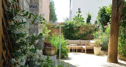 Grand Appartement de 75m2, 2 Chambres et Jardin