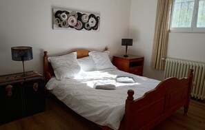 2 間睡房、熨斗/熨衫板、免費 Wi-Fi、床單