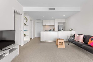 Smart TV, offices