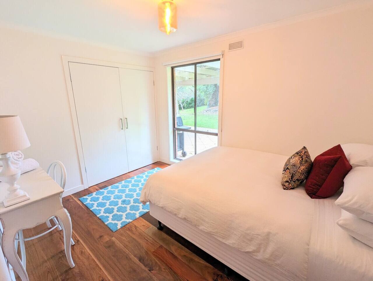 4 bedrooms, iron/ironing board, travel cot, WiFi