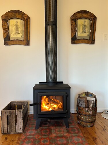 Granite Betty ... retro chic