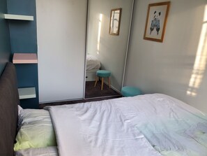 1 Schlafzimmer, Bügeleisen/Bügelbrett, kostenloses WLAN, Bettwäsche