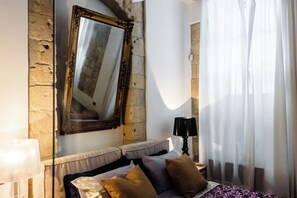 Apartment | 1 bedroom, free WiFi - Dolce Suite near Syracuse Cathedral (Syracuse)