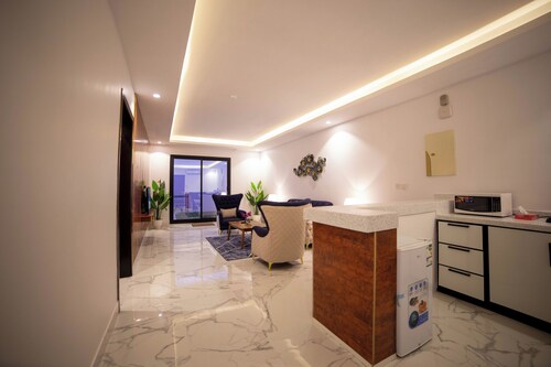 Chalet with private pool