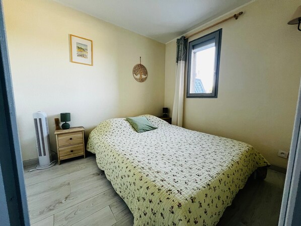 1 bedroom - Renovated apartment with terrace near the harbor, 4 sleeps (Argelès-sur-Mer)