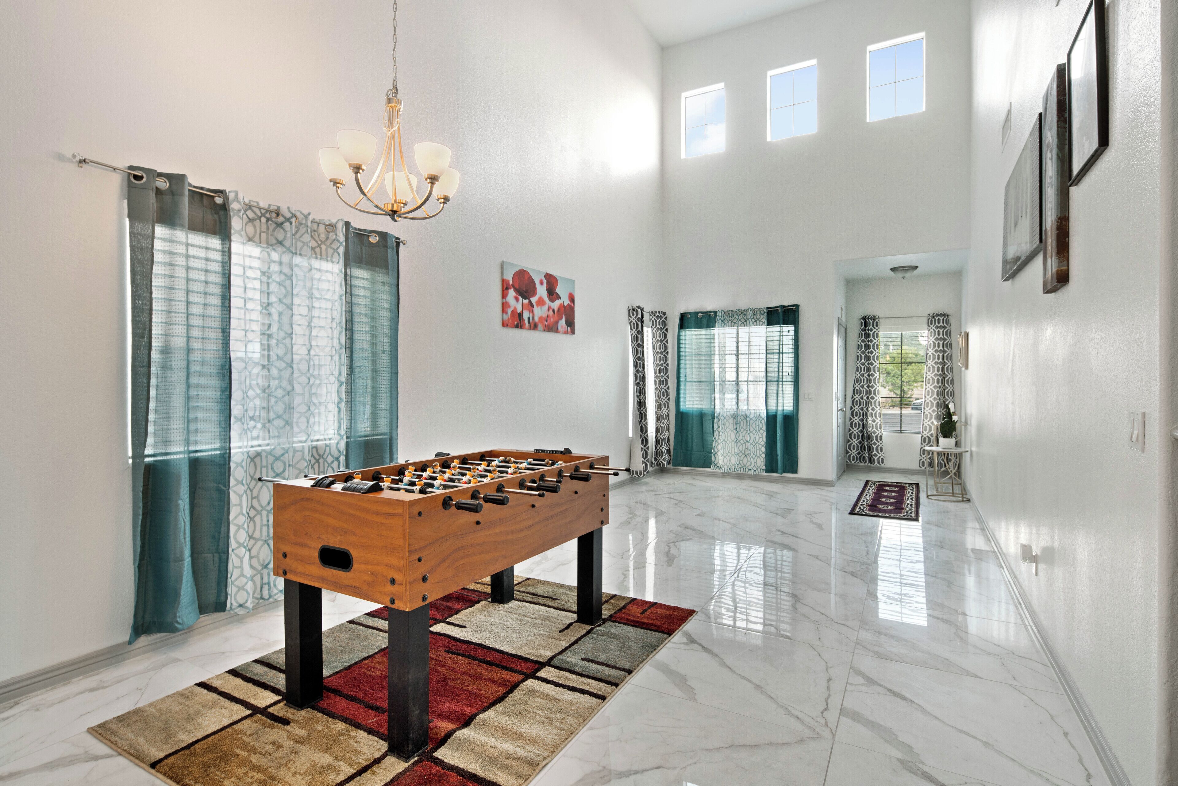 Spacious 5-bedroom family house in Phoenix 