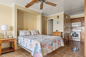 Iron/ironing board, free WiFi, bed sheets - Cozy Studio by Beach, Boardwalk & Amusement Park with Condo Pool! (Ocean City)