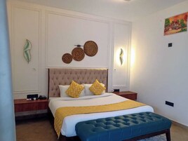 Sistema de insonorización, tabla de planchar con plancha y wifi gratis