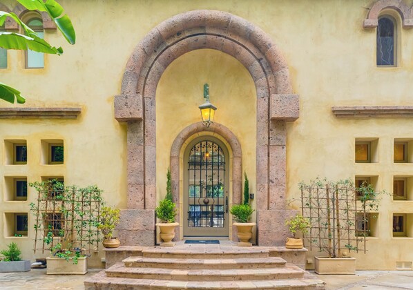 Exterior detail