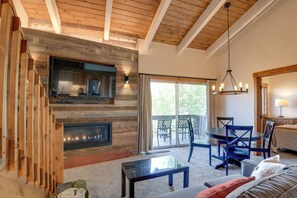 Apartment (2 Bedrooms) | Front of property