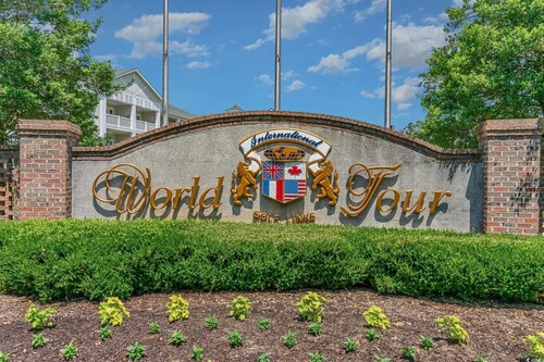 Sandy Retreat | Gorgeous 18th Hole Ground Level Condo