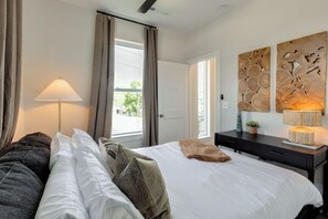 3 chambres, bureau, Wi-Fi gratuit, draps fournis