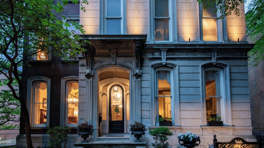 DuPont Mansion Bed & Breakfast