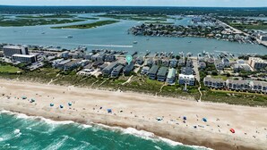 Beach - Ocean Views, Beach Access, Luxury Townhouse - Sleeps 10, Ping Pong! (Wrightsville Beach)