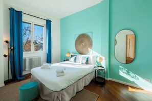2 chambres, fer et planche à repasser, Wi-Fi gratuit, draps fournis